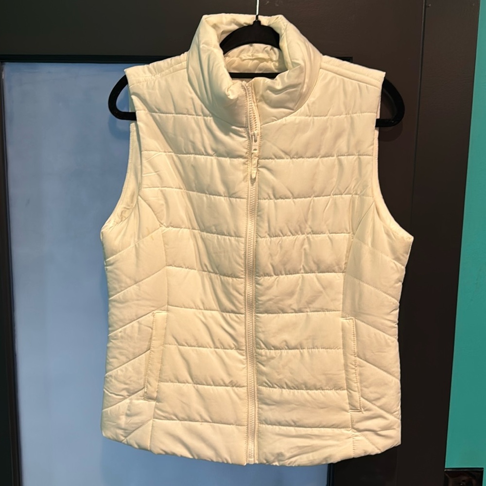 Aeropostale vest